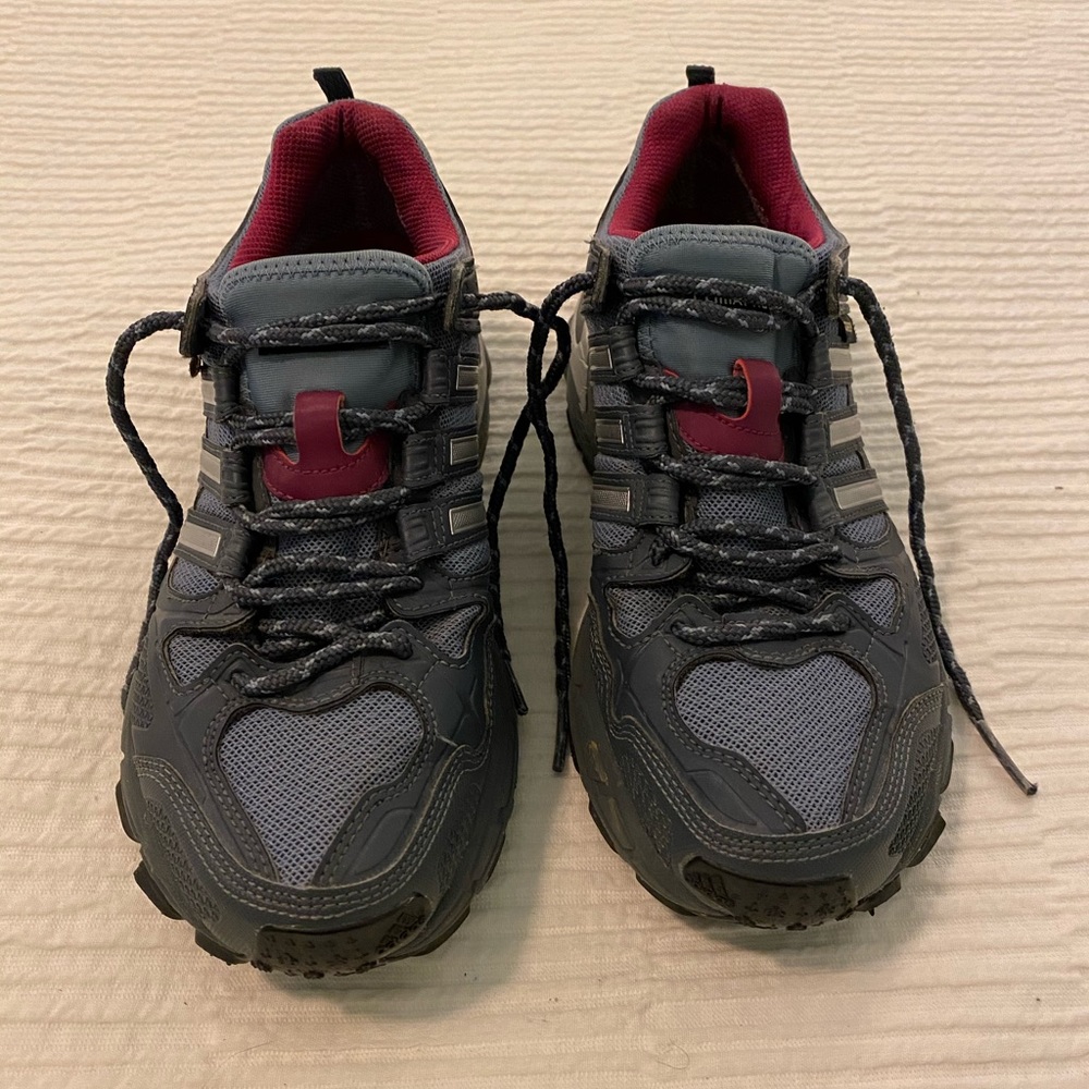 Adidas purple pink and gray running shoes